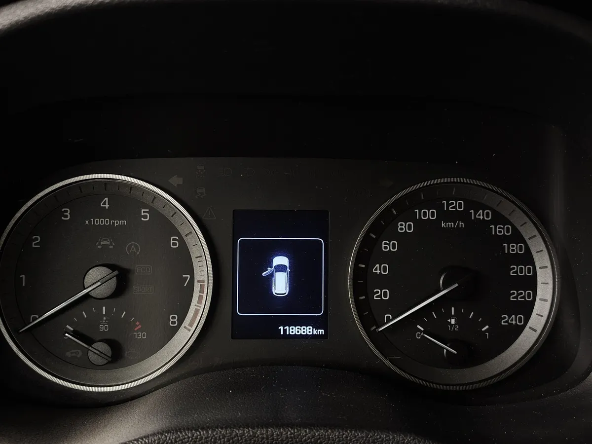 Hyundai Tucson 2.0 AT (150 л.с.) Comfort Черный в АВИЛОН. Слайд №17 Hyundai Tucson 2.0 AT (150 л.с.) Comfort Черный в АВИЛОН. Слайд №17