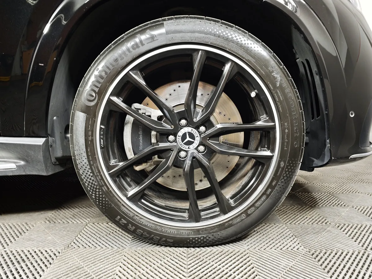 Mercedes-Benz GLE 450 4MATIC 9G-TRONIC (367 л.с.) Черный в АВИЛОН. Слайд №9