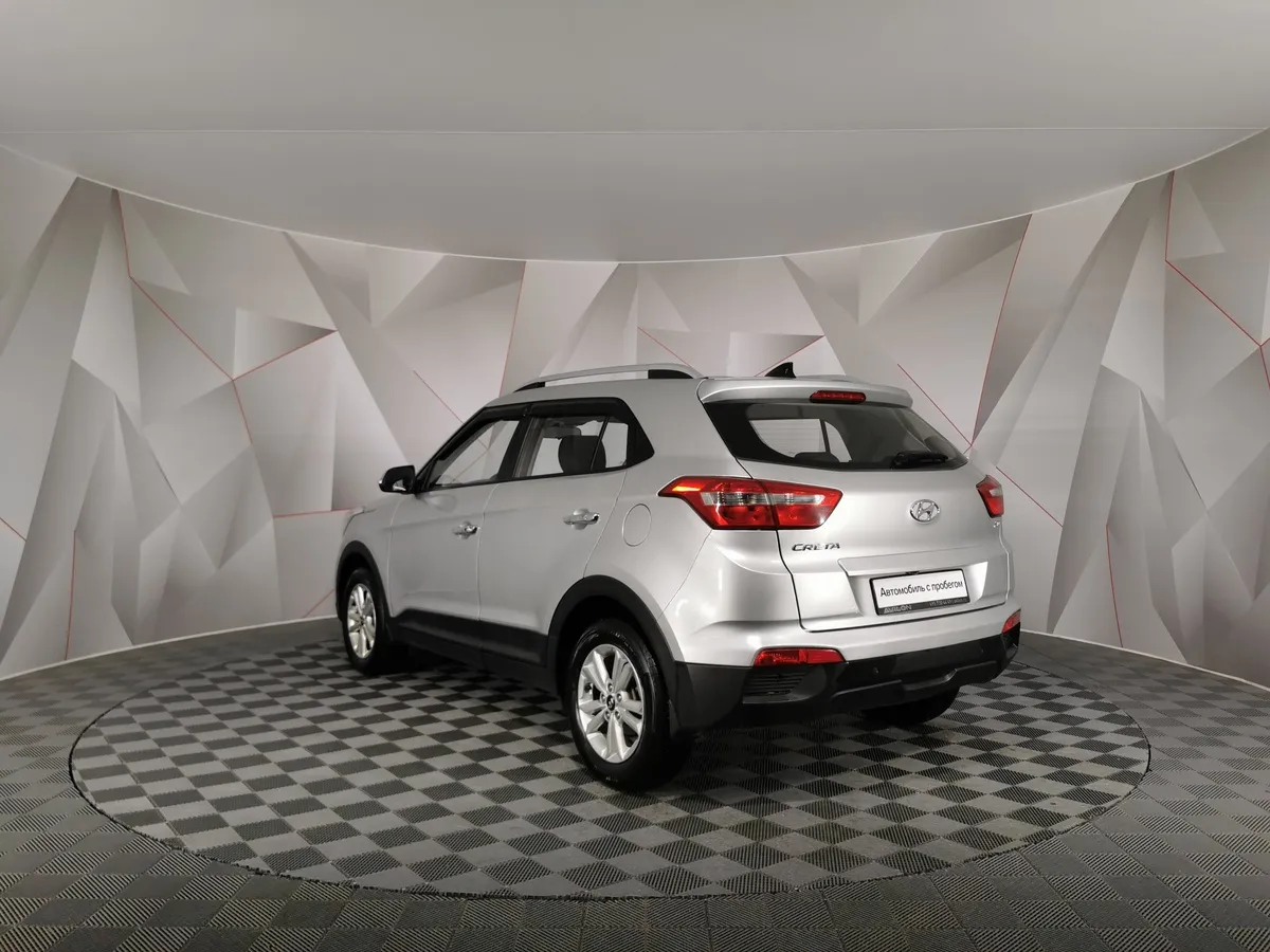 Hyundai Creta 2.0 AT (149 л.с.) Comfort Серебристый в АВИЛОН. Слайд №4