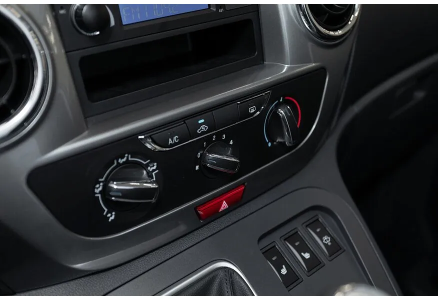 Sollers SF1 1.5 MT (136 л.с.) Белый в АВИЛОН. Слайд №11 Sollers SF1 1.5 MT (136 л.с.) Белый в АВИЛОН. Слайд №11