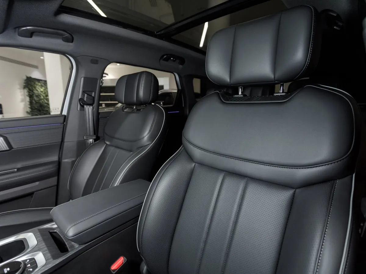 JELAND J7 1.6T DCT 4WD (186 л.с.) Престиж Белый в АВИЛОН. Слайд №3