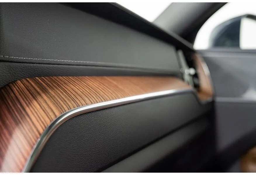 АВИЛОН - Volvo XC60 2.0 AT AWD (264 л.с.) Luxury Edition Черный - slide 12