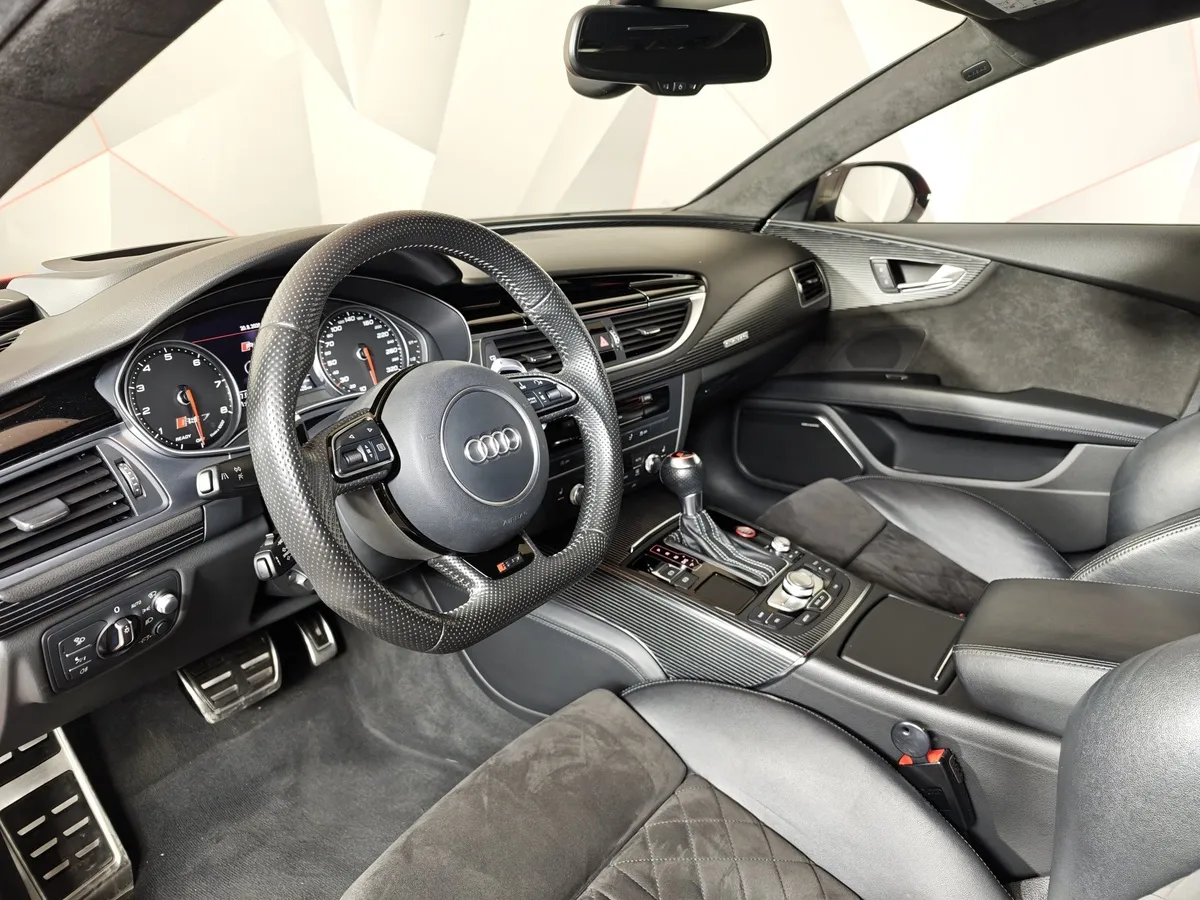Audi RS 7 4.0 TFSI Tiptronic quattro (600 л.с.) Красный в АВИЛОН. Слайд №19