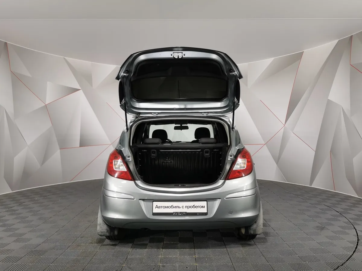 Opel Corsa 1.2 ecoFLEX Easytronic (85 л.с.) Серебристый в АВИЛОН. Слайд №10