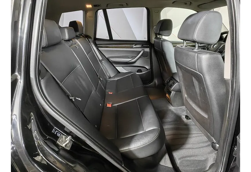 LIVE. Слайд №9