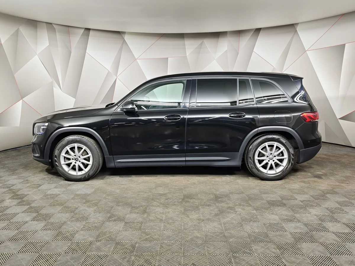 Mercedes-Benz GLB 200 8G-DCT 4MATIC (150 л.с.) Progressive Черный в АВИЛОН. Слайд №5