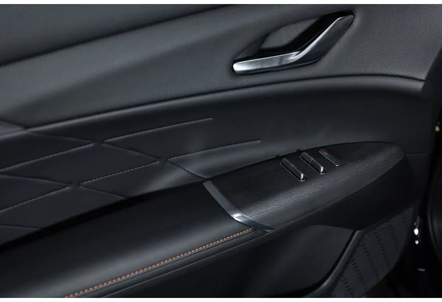 Changan CS75PLUS 2.0 AT 4WD (235 л.с.) Luxe Черный в АВИЛОН. Слайд №16