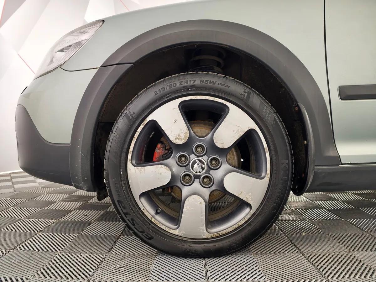 Skoda Octavia 1.8 TSI MT 4x4 (152 л.с.) Scout Зеленый в АВИЛОН. Слайд №9