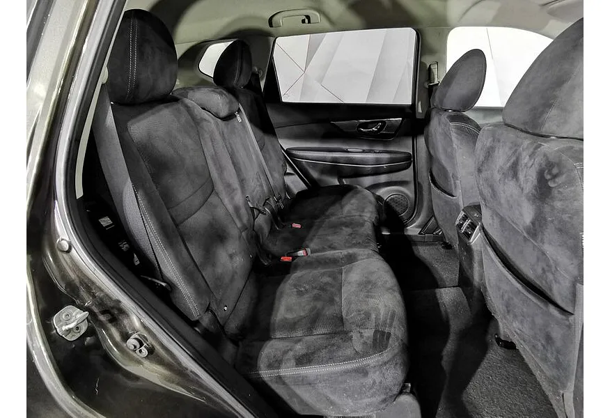 Nissan X-Trail 2.0 CVT AWD (144 л.с.) LE Top Зеленый в АВИЛОН. Слайд №17