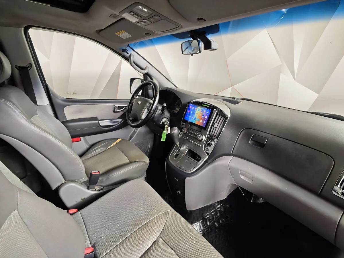 Hyundai Grand Starex 2.5 AT (145 л.с.) Серый в АВИЛОН. Слайд №13