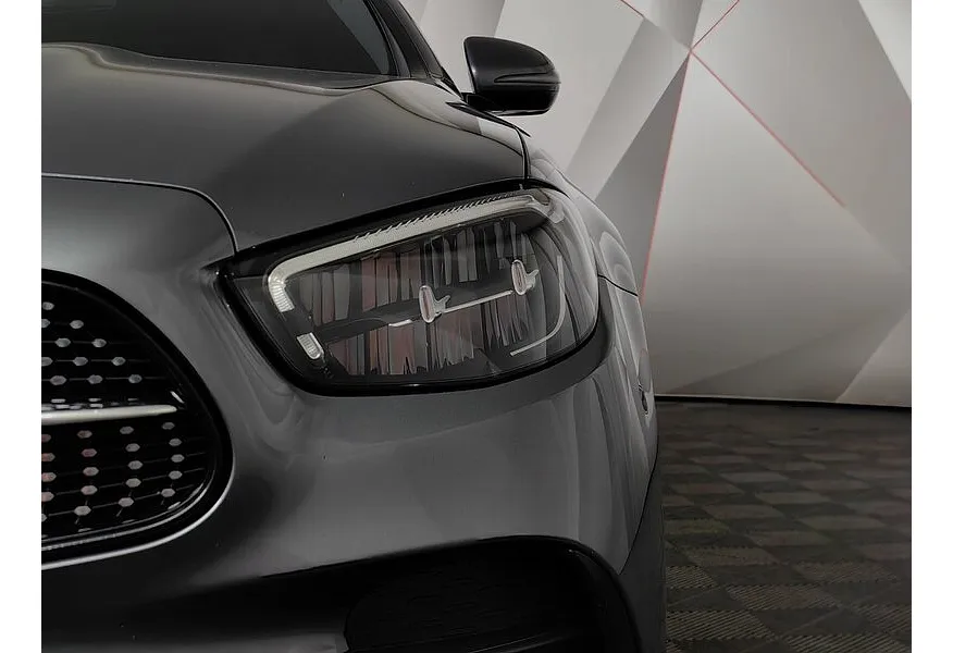 Mercedes-Benz E-Класс E 200 4MATIC 9G-TRONIC (197 л.с.) Sport (Локальная сборка) Серый в АВИЛОН. Слайд №10