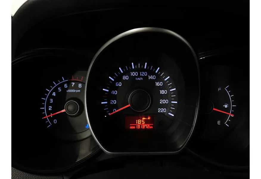 Kia Rio 1.6 MT (123 л.с.) Черный в АВИЛОН. Слайд №18