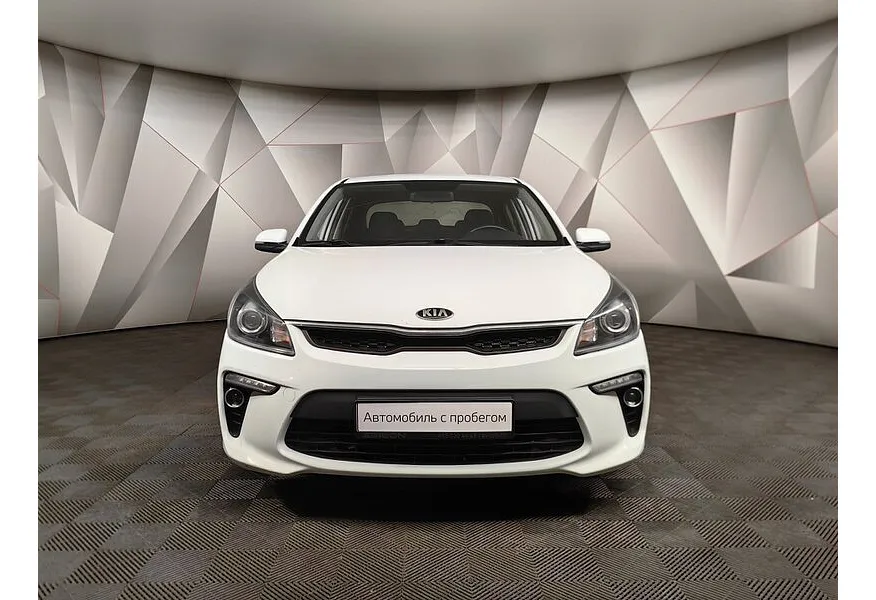 АВИЛОН - Kia Rio 1.6 AT (123 л.с.) Белый - slide 0