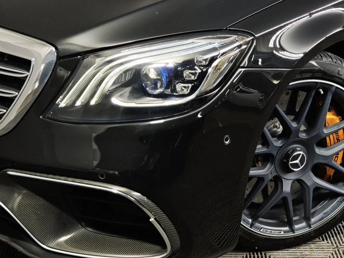 Mercedes-Benz S-Класс S 63 AMG 4Matic Speedshift Plus 7G-Tronic длинная база (585 л.с.) Черный в АВИЛОН. Слайд №10