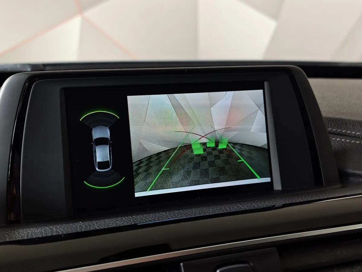 BMW 3 серия 320i xDrive AT (184 л.с.) Серебристый в АВИЛОН. Слайд №17