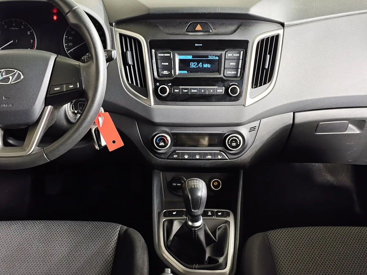 Hyundai Creta 1.6 MT AWD (121 л.с.) Comfort Белый в АВИЛОН. Слайд №15