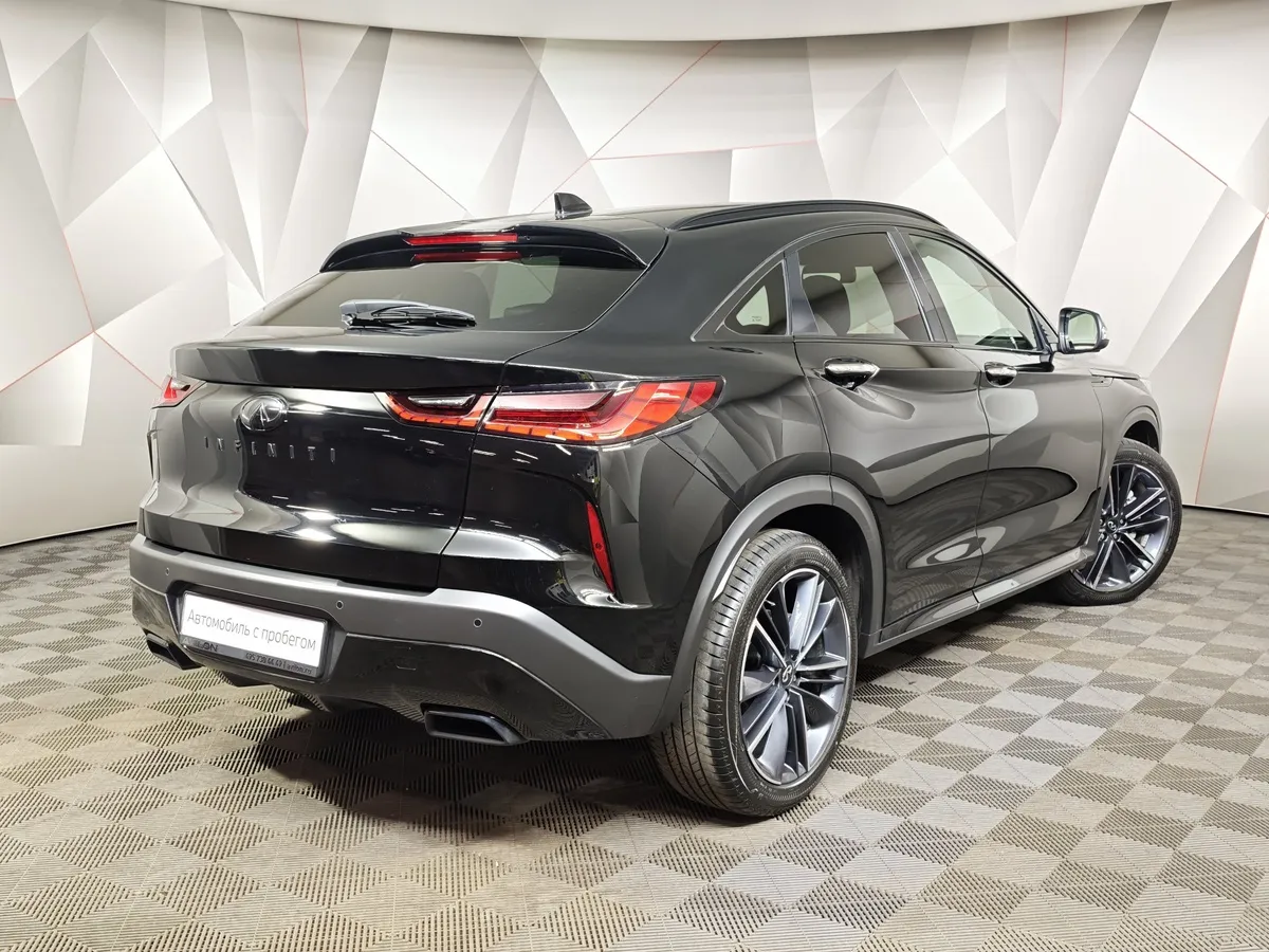 Infiniti QX55 2.0 CVT AWD (249 л.с.) Черный в АВИЛОН. Слайд №2