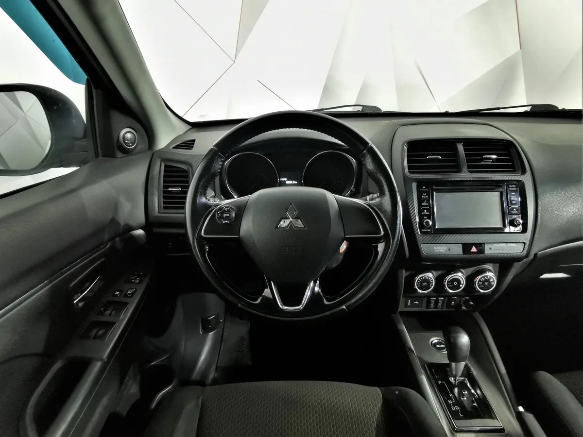 Mitsubishi ASX 2.0 CVT AWD (150 л.с.) Instyle S06 Черный в АВИЛОН. Слайд №18