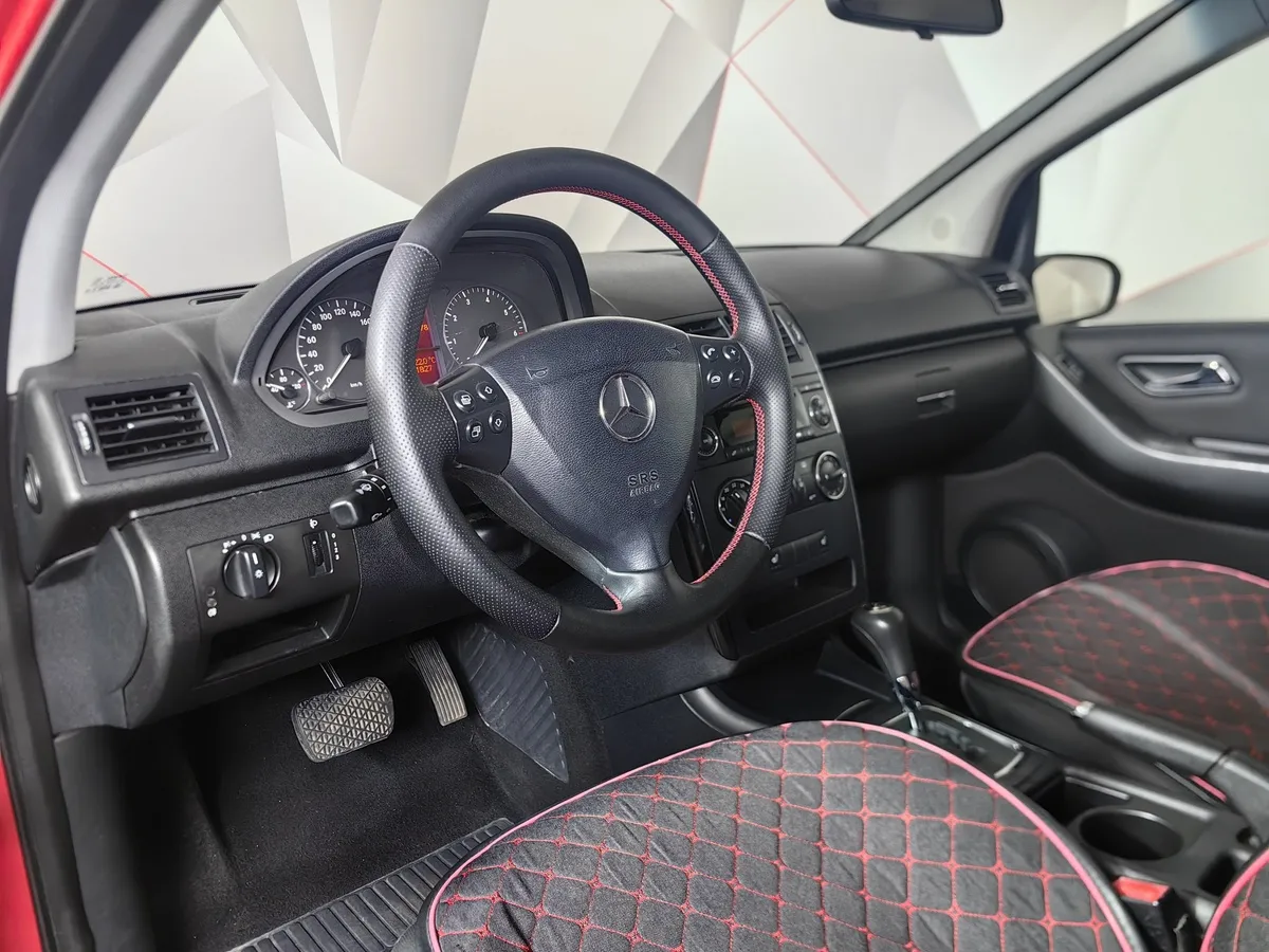 Mercedes-Benz A-Класс A 150 Autotronic (95 л.с.) Красный в АВИЛОН. Слайд №15