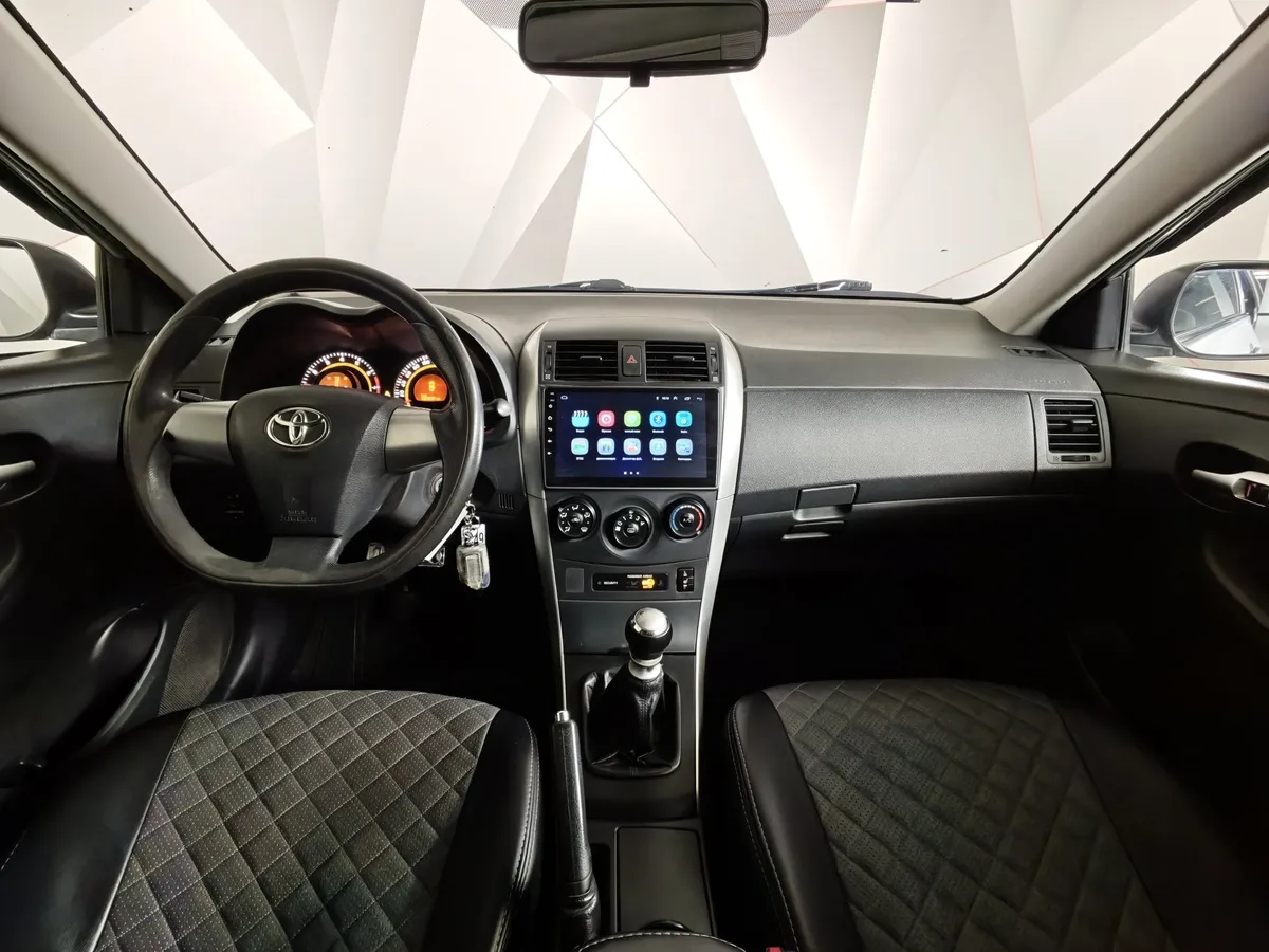 Toyota Corolla 1.6 MT (124 л.с.) Серебристый в АВИЛОН. Слайд №14