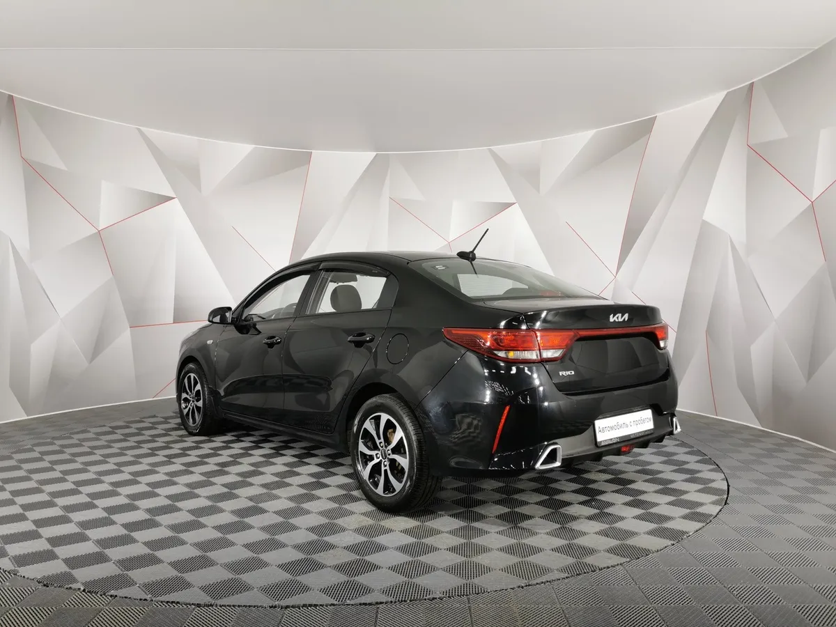 Kia Rio X 1.6 AT (123 л.с.) Luxe Черный в АВИЛОН. Слайд №4