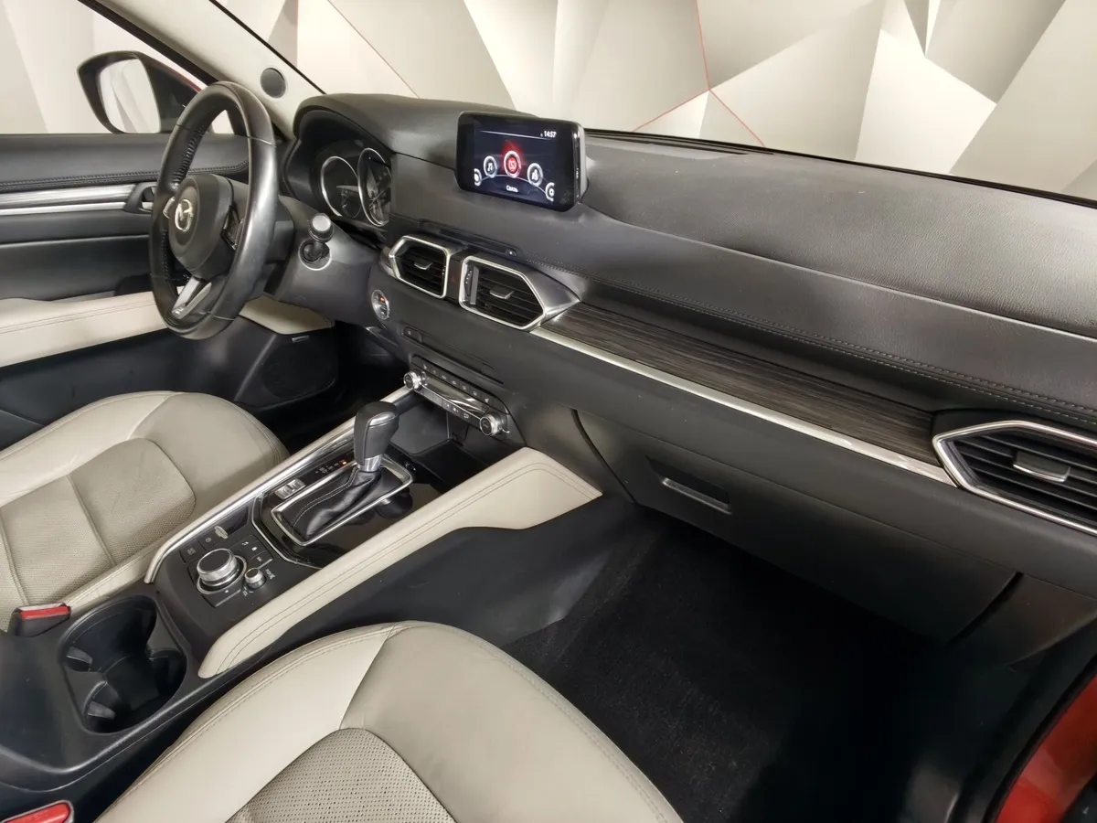 Mazda CX-5 2.0 AT 4WD (150 л.с.) Drive Красный в АВИЛОН. Слайд №13