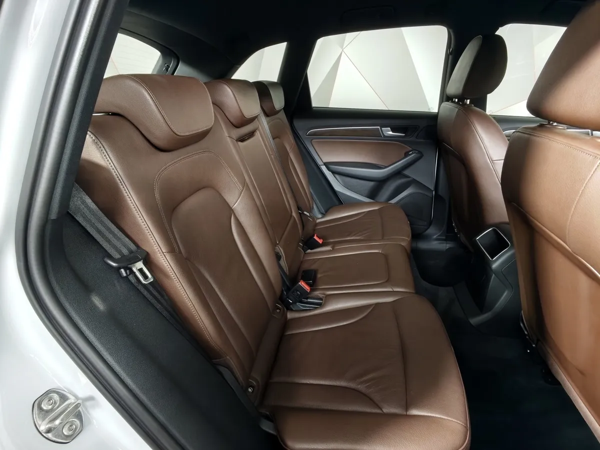 Audi Q5 2.0 TFSI Tiptronic quattro (180 л.с.) Белый в АВИЛОН. Слайд №16