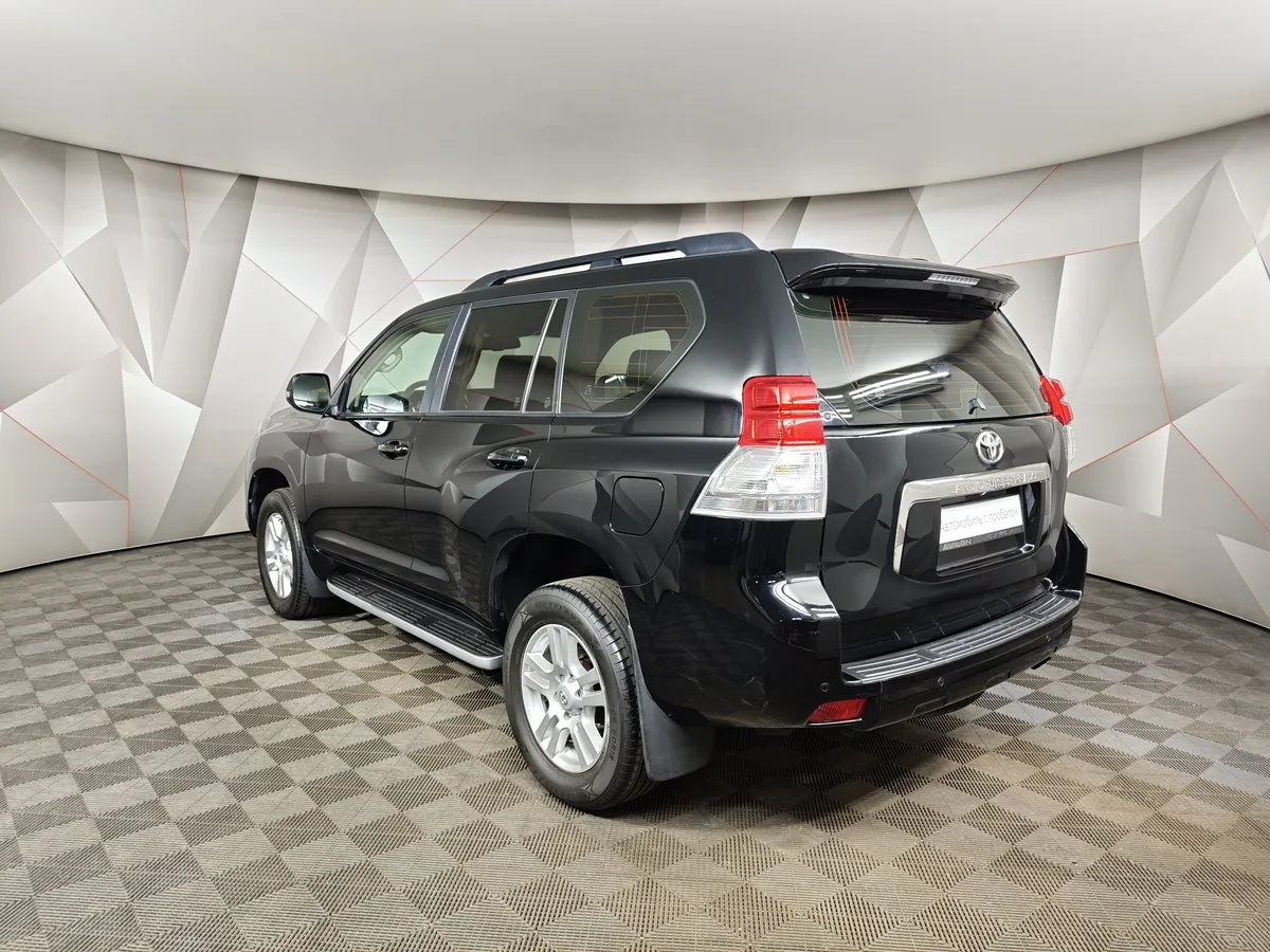 Toyota Land Cruiser Prado 4.0 AT 4WD (282 л.с.) Стандарт Черный в АВИЛОН. Слайд №4