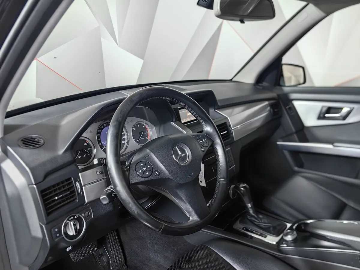 Mercedes-Benz GLK GLK 220 CDI 7G-Tronic Plus 4Matic (170 л.с.) Черный в АВИЛОН. Слайд №18