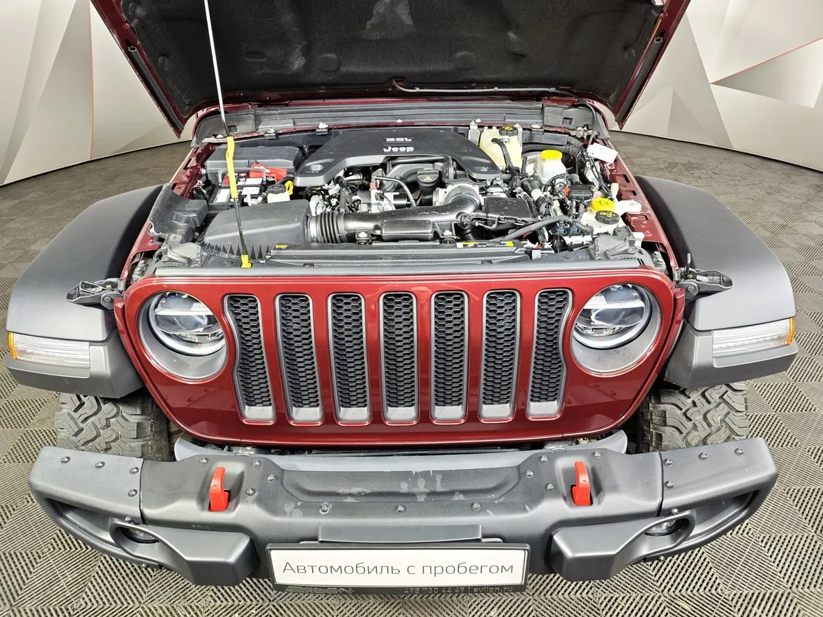 Jeep Wrangler 3.6 AT AWD (290 л.с.) Rubicon Красный в АВИЛОН. Слайд №11