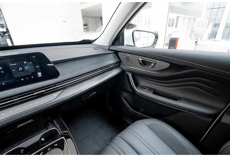 EXEED LX 1.5T CVT (147 л.с.) Business Белый в АВИЛОН. Слайд №9 EXEED LX 1.5T CVT (147 л.с.) Business Белый в АВИЛОН. Слайд №9