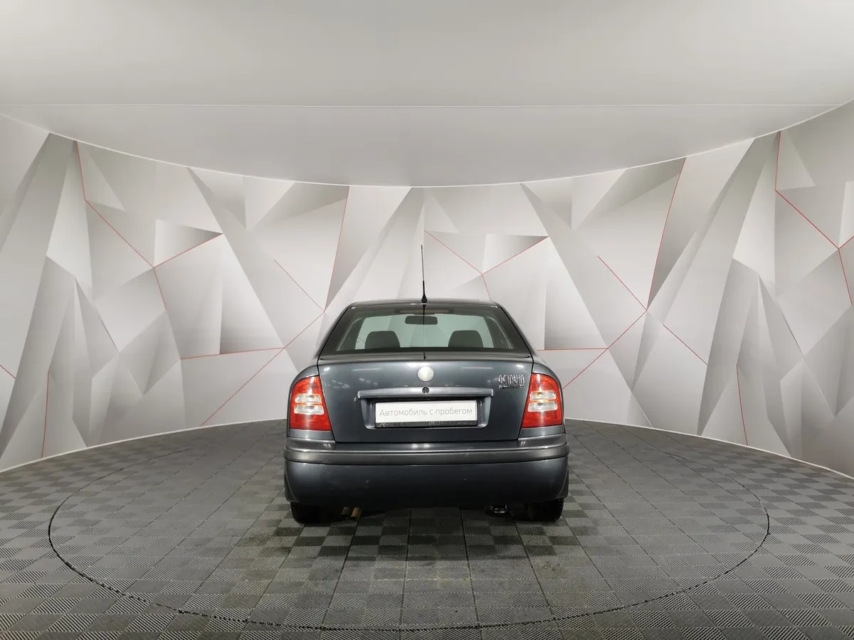 Skoda Octavia 1.4 MT (75 л.с.) Серый в АВИЛОН. Слайд №8