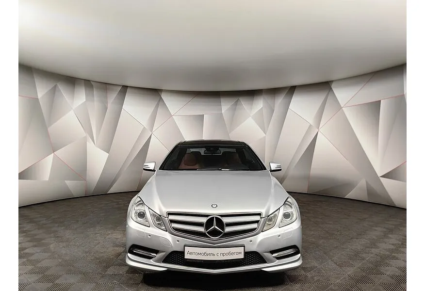 Mercedes-Benz E-Класс E 250 T BlueEfficiency 7G-Tronic Plus (204 л.с.) Серебристый в АВИЛОН. Слайд №7