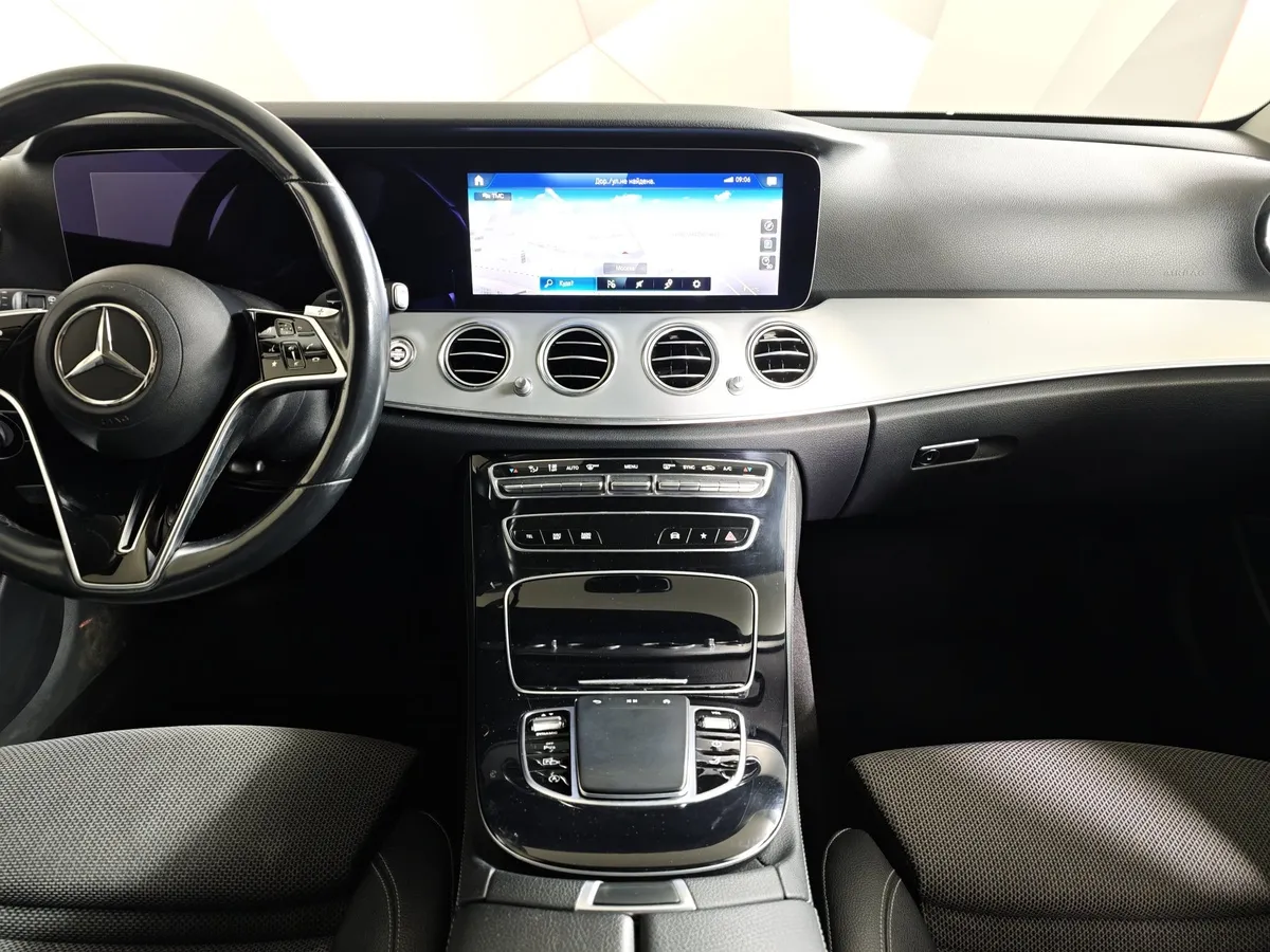 Mercedes-Benz E-Класс E 200 9G-TRONIC (197 л.с.) Premium (Локальная сборка) Черный в АВИЛОН. Слайд №15