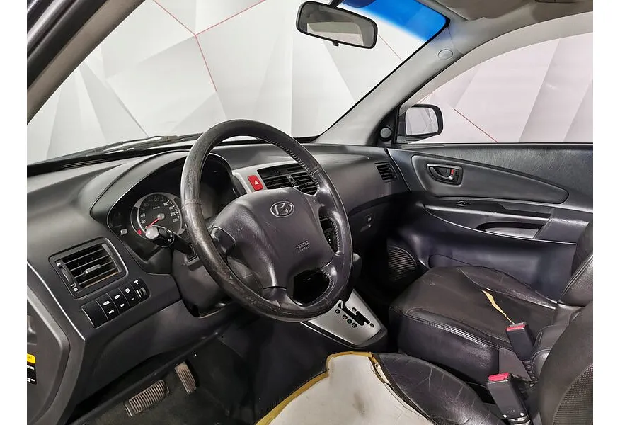 Hyundai Tucson 2.7 AT 4WD (175 л.с.) Черный в АВИЛОН. Слайд №19