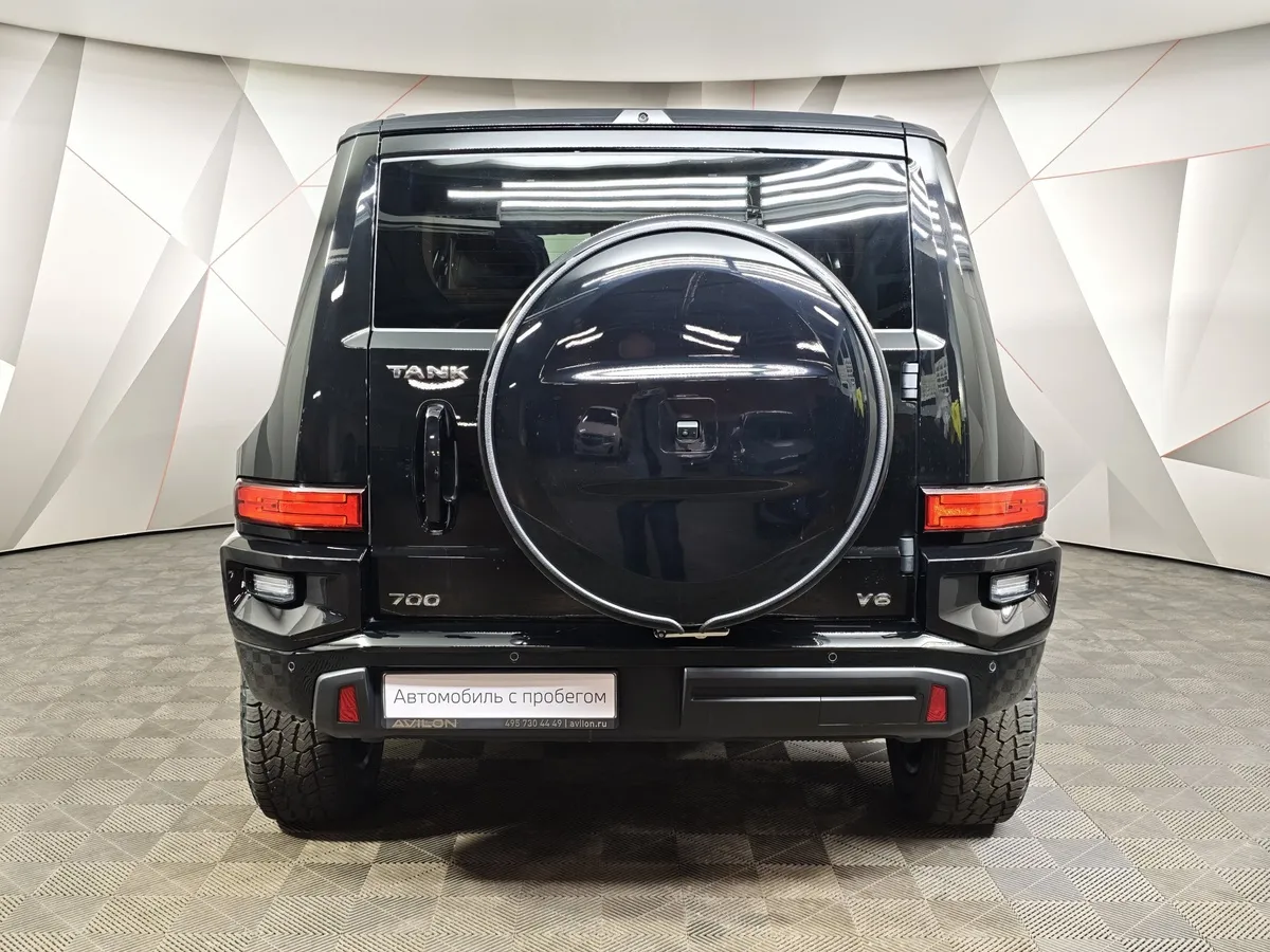 TANK 700 3.0 Turbo V6 AT 4WD (354 л.с.) Superior Черный в АВИЛОН. Слайд №8