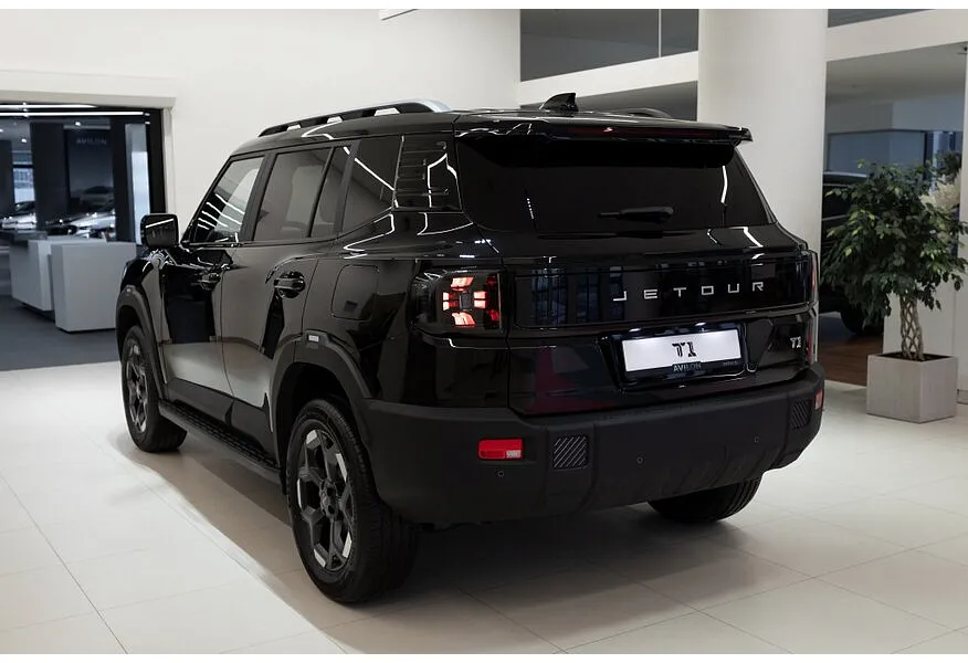 JETOUR T1 2.0T AT 4WD (245 л.с.) Luxury Черный в АВИЛОН. Слайд №7