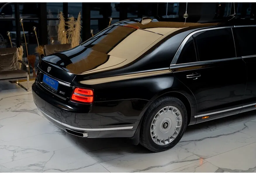 AURUS Senat 4.4L AWD AT (598 л.с.) Черный в АВИЛОН. Слайд №14