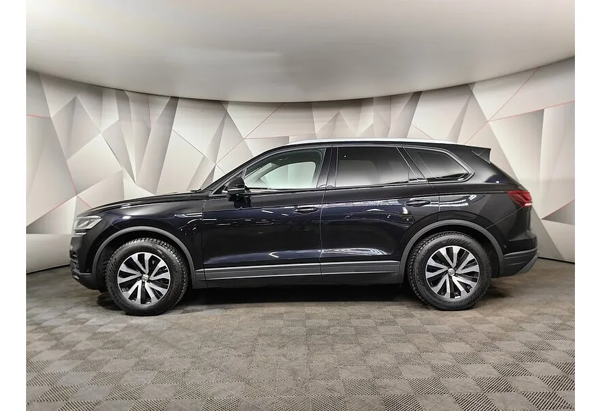 Volkswagen Touareg 2.0 TSI Tiptronic 4Motion (249 л.с.) Respect Черный в АВИЛОН. Слайд №5
