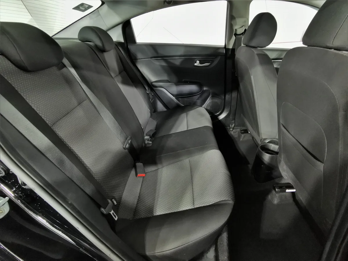 Kia Rio X 1.6 AT (123 л.с.) Luxe Черный в АВИЛОН. Слайд №15