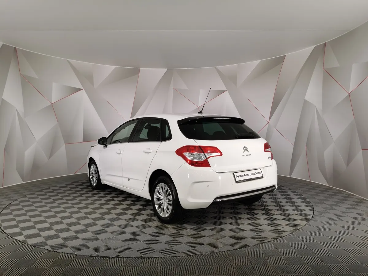 Citroen C4 1.6 VTi AT (120 л.с.) Белый в АВИЛОН. Слайд №4
