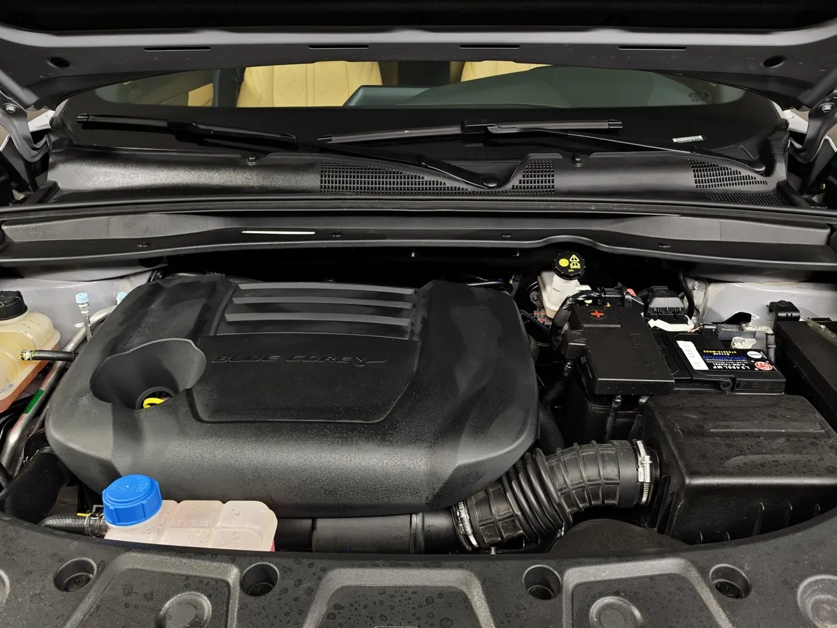 Changan UNI-K 2.0 AT 4WD (226 л.с.) Tech Серый в АВИЛОН. Слайд №11