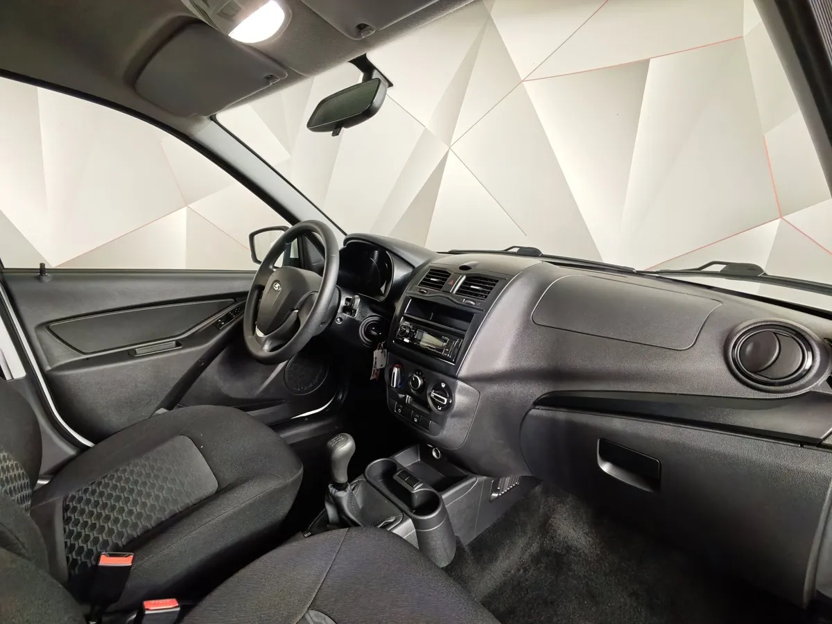 ВАЗ (Lada) Granta 1.6 MT 8кл (87 л.с.) Белый в АВИЛОН. Слайд №13