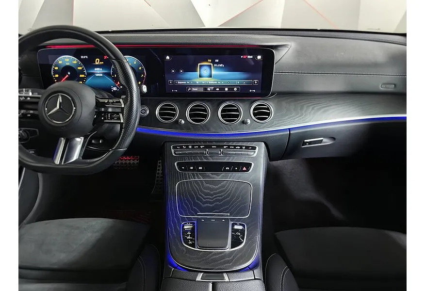 Mercedes-Benz E-Класс E 200 4MATIC 9G-TRONIC (197 л.с.) Sport (Локальная сборка) Черный в АВИЛОН. Слайд №13