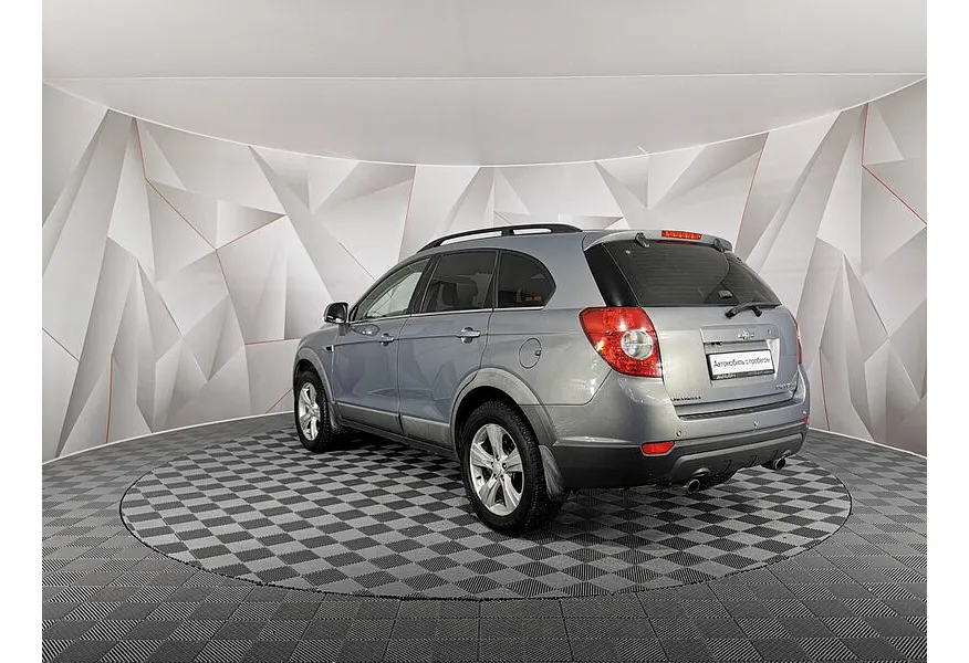 Chevrolet Captiva 2.2 TD AT (5 мест) (184 л.с.) Серый в АВИЛОН. Слайд №4