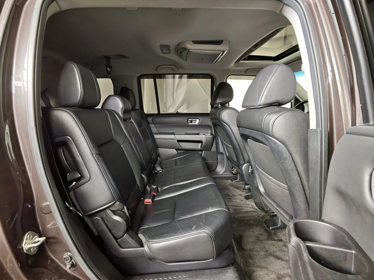 Honda Pilot 3.5 AT 4WD (249 л.с.) Коричневый в АВИЛОН. Слайд №16