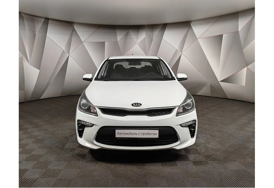 Kia Rio 1.6 AT (123 л.с.) Белый в АВИЛОН. Слайд №7 Kia Rio 1.6 AT (123 л.с.) Белый в АВИЛОН. Слайд №7