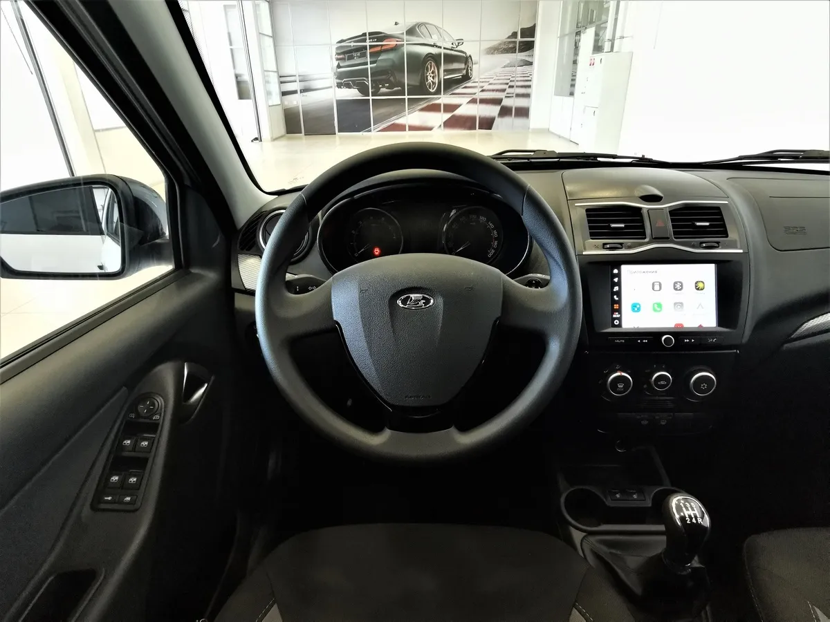 ВАЗ (Lada) Granta 1.6 MT 16 кл (106 л.с.) Белый в АВИЛОН. Слайд №17
