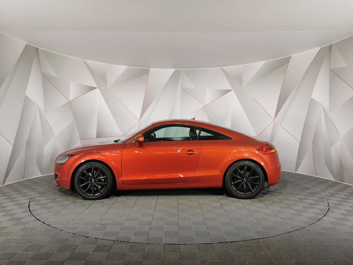 Audi TT 2.0 TFSI quattro S tronic (211 л.с.) Красный в АВИЛОН. Слайд №4