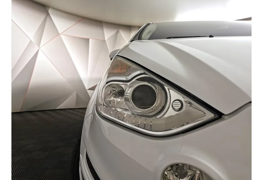 Ford S-Max 2.0 TDCi DPF Powershift (140 л.с.) Trend Белый в АВИЛОН. Слайд №10